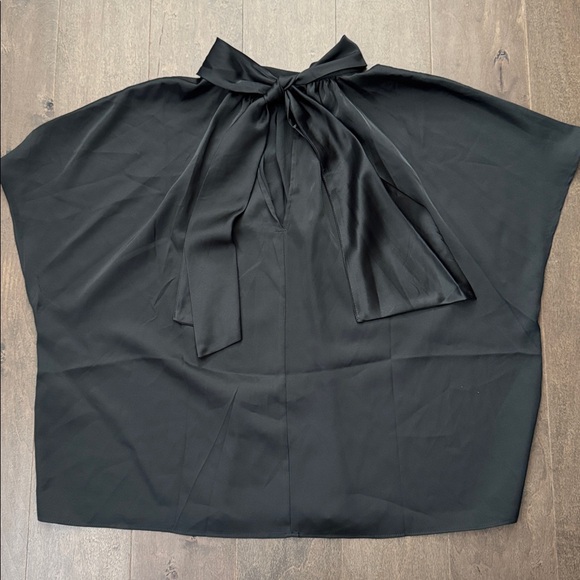 NWT Banana Republic Black High Neck Top - Picture 4 of 5